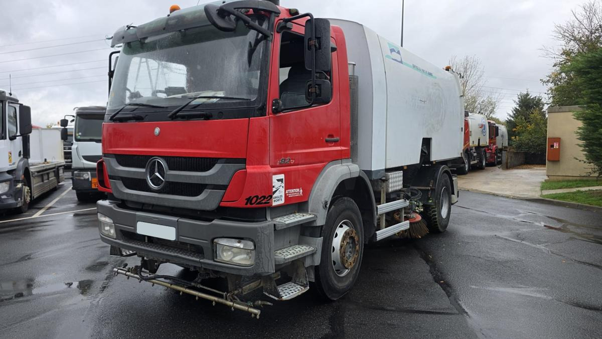 Mercedes Axor 1829 KO - Autočistilica: slika 1 Mercedes Axor 1829 KO - Autočistilica: slika 1