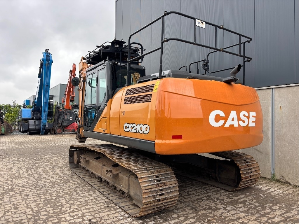 Case CX 210 D  - Bager guseničar: slika 3 Case CX 210 D  - Bager guseničar: slika 3
