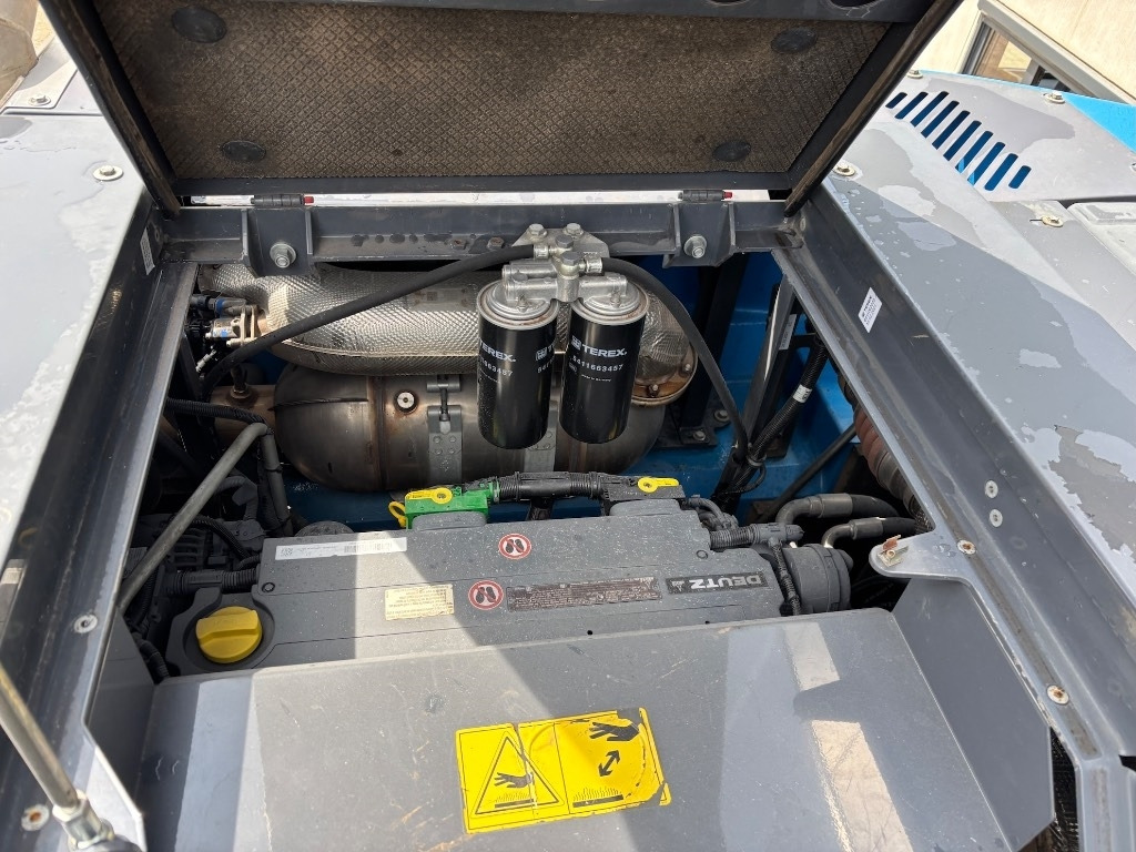 Bager za obradu otpada/ Industrije Fuchs MHL 350 F: slika 18