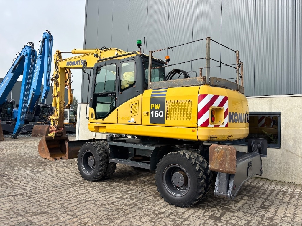 Komatsu PW 160-7 - PW160 - PW 160 - PW 180 - PW 140 - Bager točkaš: slika 4 Komatsu PW 160-7 - PW160 - PW 160 - PW 180 - PW 140 - Bager točkaš: slika 4