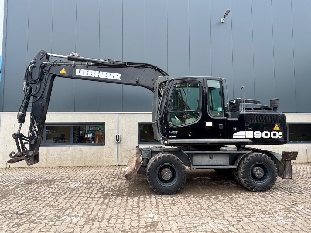 Liebherr A 900 C - A900 - A 904 C - Bager točkaš: slika 2 Liebherr A 900 C - A900 - A 904 C - Bager točkaš: slika 2
