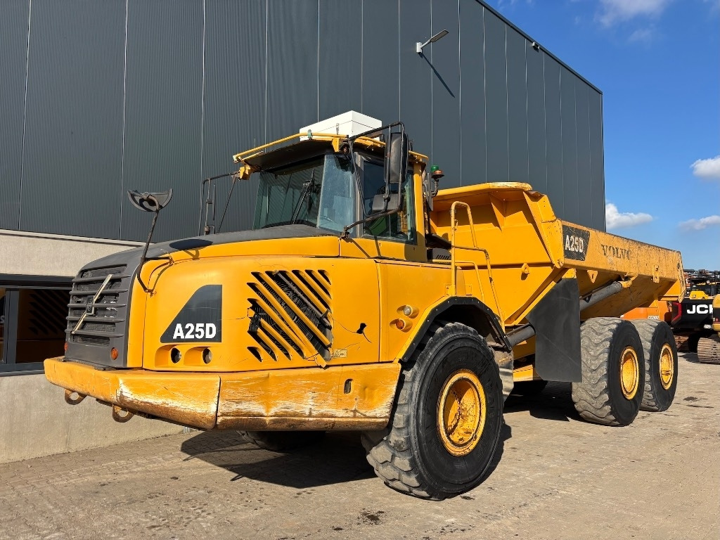 Volvo A 25 D - Zglobni kiper: slika 2 Volvo A 25 D - Zglobni kiper: slika 2