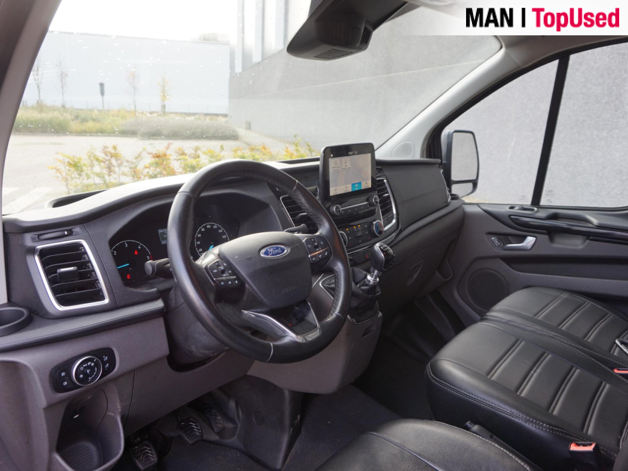 FORD Transit Custom 320 L2H1 Sport - Furgon: slika 3 FORD Transit Custom 320 L2H1 Sport - Furgon: slika 3