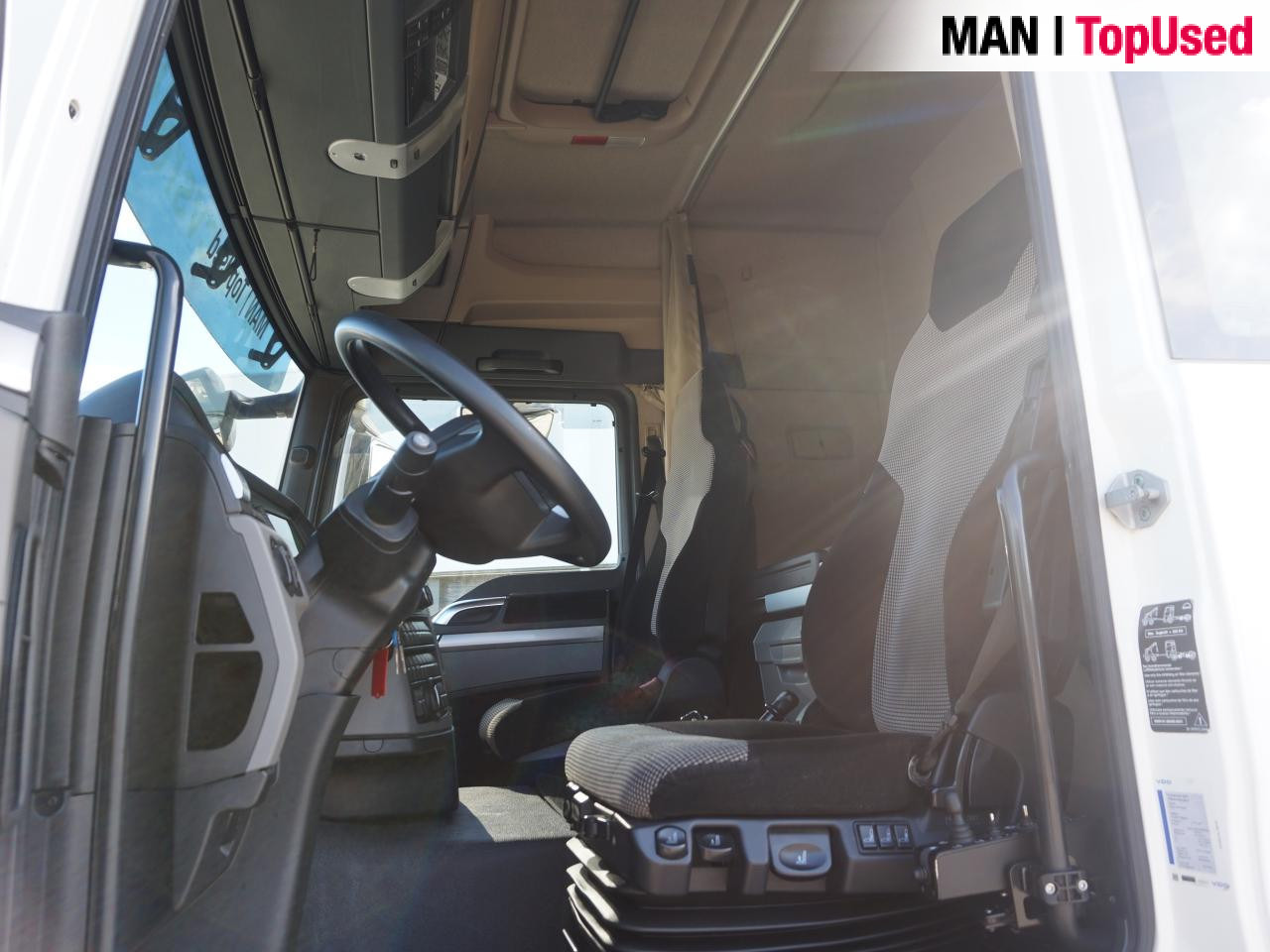 MAN TGS 26.460 6X2-4 BL Abroll Kipper - Istovarivač: slika 5 MAN TGS 26.460 6X2-4 BL Abroll Kipper - Istovarivač: slika 5