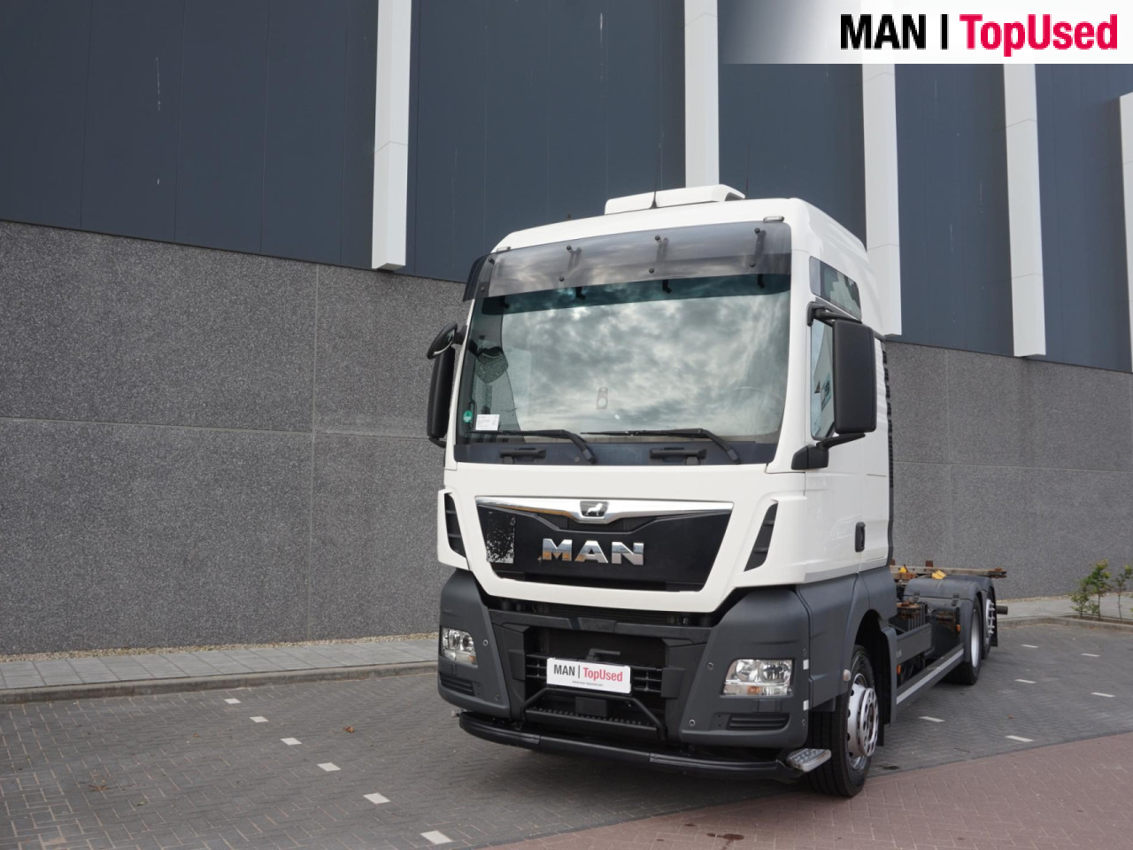 Kamion za prevoz kontejnera/ Kamion sa promenjivim sandukom MAN TGX 26.510 6X2-4 LL / BDF / Lift-Axle / Euro 6: slika 15 Kamion za prevoz kontejnera/ Kamion sa promenjivim sandukom MAN TGX 26.510 6X2-4 LL / BDF / Lift-Axle / Euro 6: slika 15