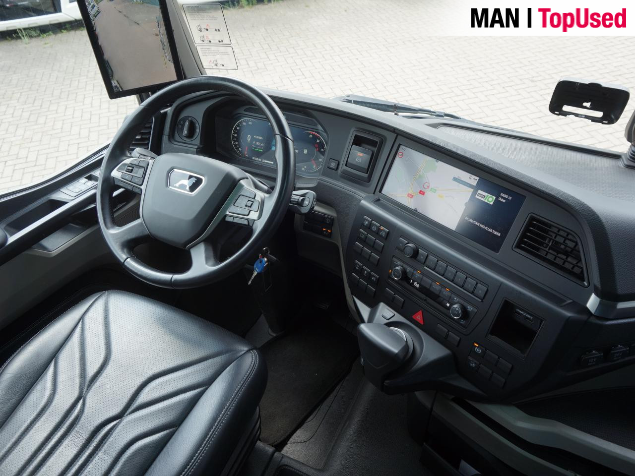 MAN TGX 18.520 4x2 BL SA / GX / 2 Tanks / OptieView - Tegljač: slika 5 MAN TGX 18.520 4x2 BL SA / GX / 2 Tanks / OptieView - Tegljač: slika 5