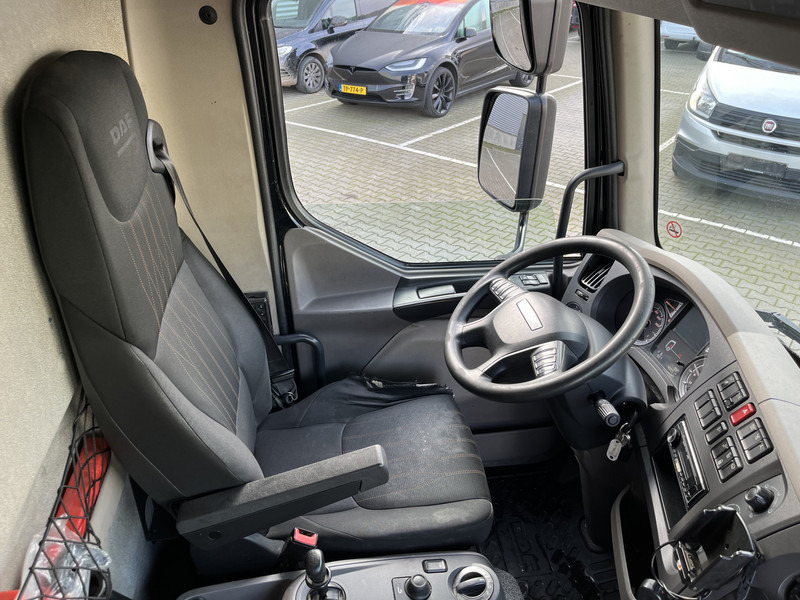 DAF LF 180 FA Euro 6 / 12 Ton / 400 dkm / Box / Laadklep - Kamion sa zatvorenim sandukom: slika 3 DAF LF 180 FA Euro 6 / 12 Ton / 400 dkm / Box / Laadklep - Kamion sa zatvorenim sandukom: slika 3