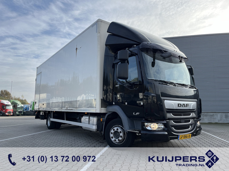 DAF LF 180 FA Euro 6 / 12 Ton / 400 dkm / Box / Laadklep - Kamion sa zatvorenim sandukom: slika 1 DAF LF 180 FA Euro 6 / 12 Ton / 400 dkm / Box / Laadklep - Kamion sa zatvorenim sandukom: slika 1