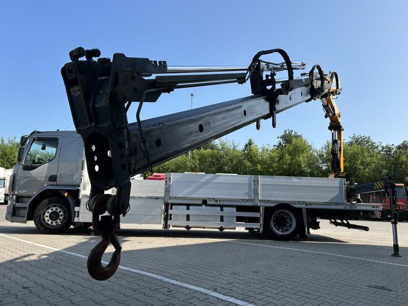 Kamion sa tovarnim sandukom, Kamion sa dizalicom DAF LF 320 FA 19T + Burg BPM 0018 Trailer / Effer 175.2/c3s Crane / NL Combi: slika 16