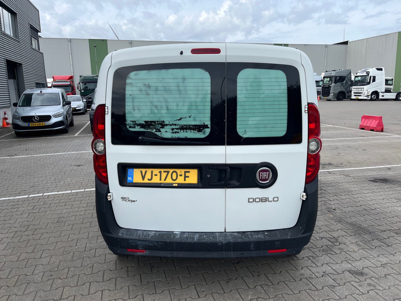 Fiat Dobló Cargo 1.3 MultiJet / NL Van - Mali kombi: slika 5 Fiat Dobló Cargo 1.3 MultiJet / NL Van - Mali kombi: slika 5