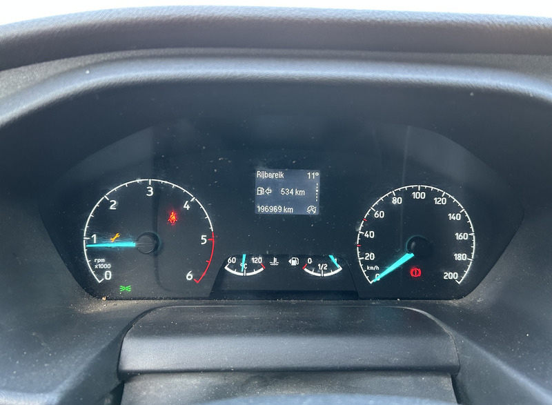 Ford Transit 2.0 TDCI Trend / 196 dkm / L3 H2 / APK TUV 11-25 - Furgon: slika 5 Ford Transit 2.0 TDCI Trend / 196 dkm / L3 H2 / APK TUV 11-25 - Furgon: slika 5