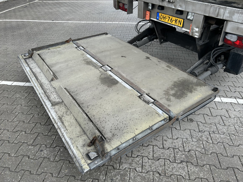 H.T.F HZO 39 / Heiwo / Isolated Box / Steer + Lift Axle / Loadlift 2500 kg - Poluprikolica sa zatvorenim sandukom: slika 5 H.T.F HZO 39 / Heiwo / Isolated Box / Steer + Lift Axle / Loadlift 2500 kg - Poluprikolica sa zatvorenim sandukom: slika 5
