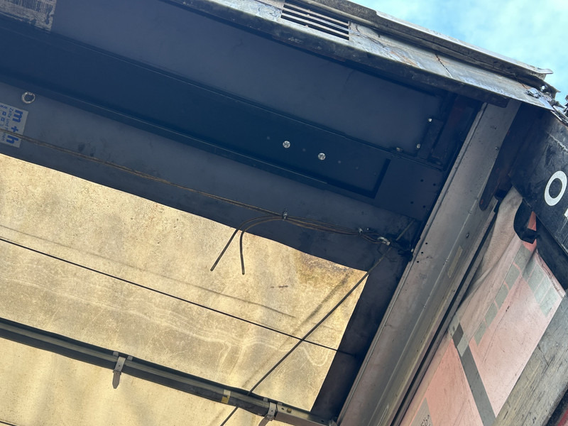 Krone Profi Liner / Mega / Curtinside / BPW Drum / NL Trailer - Poluprikolica sa zatvorenim sandukom: slika 4 Krone Profi Liner / Mega / Curtinside / BPW Drum / NL Trailer - Poluprikolica sa zatvorenim sandukom: slika 4