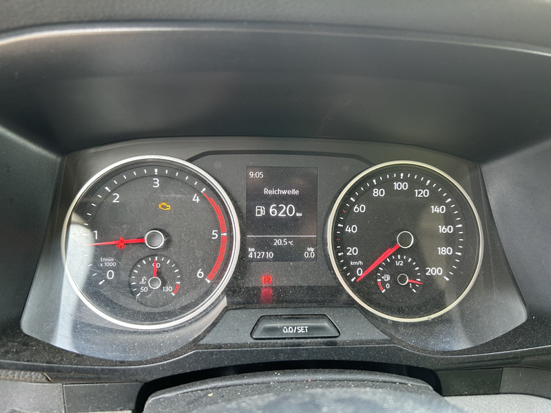 MAN TGE 3.180 2.0 Euro 6 / Box / 412 dkm / Loadlift / Cruise / NL Van - Dostavno vozilo sa zatvorenim sandukom: slika 4 MAN TGE 3.180 2.0 Euro 6 / Box / 412 dkm / Loadlift / Cruise / NL Van - Dostavno vozilo sa zatvorenim sandukom: slika 4