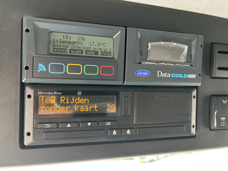 Hladnjača Mercedes-Benz Actros 2124 / Carrier Supra 850 -30 gr / Koeler / Laadklep / APK 03-26: slika 14 Hladnjača Mercedes-Benz Actros 2124 / Carrier Supra 850 -30 gr / Koeler / Laadklep / APK 03-26: slika 14