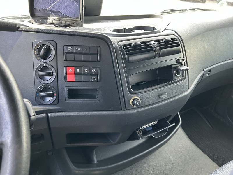 Mercedes-Benz Atego 818 / 8 Ton / 676 dkm / Box / Laadklep / APK TUV 03-26 - Kamion sa zatvorenim sandukom: slika 5 Mercedes-Benz Atego 818 / 8 Ton / 676 dkm / Box / Laadklep / APK TUV 03-26 - Kamion sa zatvorenim sandukom: slika 5