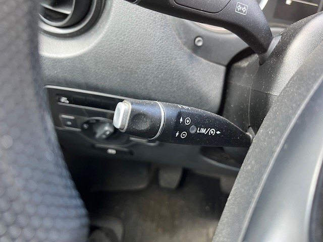 Mali kombi Mercedes-Benz Vito 109 CDI Lang / Airco / Cruise / Trekhaak / APK 01-26: slika 8