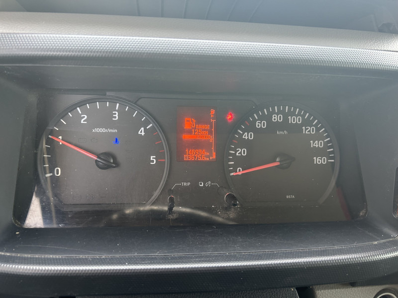 Nissan Cabstar NT400 / Duo Temp Frigo -30 gr / 146 dkm/ Blad - Blad / APK TUV 03-26 - Dostavno vozilo hladnjača: slika 4 Nissan Cabstar NT400 / Duo Temp Frigo -30 gr / 146 dkm/ Blad - Blad / APK TUV 03-26 - Dostavno vozilo hladnjača: slika 4