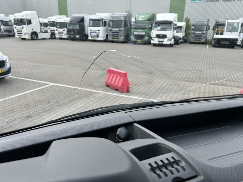 Furgon Renault Master 2.3 DCI L4H3 EL Energy / 321 dkm / Cruise / Cam / APK TUV 07-26: slika 8