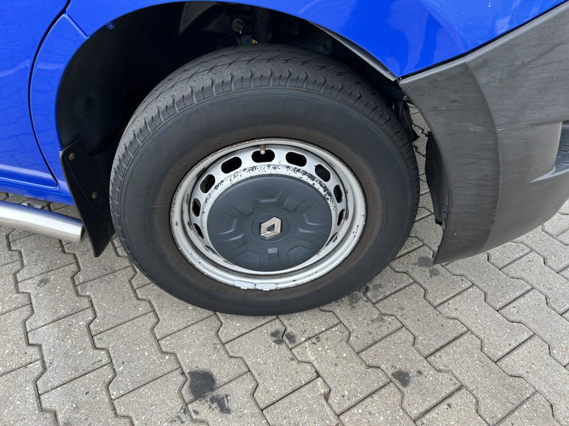 Furgon Renault Master 2.3 DCI L4H3 EL Energy / 321 dkm / Cruise / Cam / APK TUV 07-26: slika 11