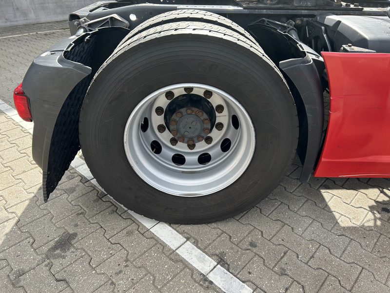 Tegljač DAF CF 400 FT Space Cab / 957 dkm / NL Truck / APK TUV 02-26: slika 11 Tegljač DAF CF 400 FT Space Cab / 957 dkm / NL Truck / APK TUV 02-26: slika 11