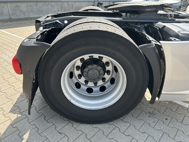 Tegljač DAF CF 410 FT Space Cab / 281 dkm / Smart Tacho V2 / APK 01-26: slika 13 Tegljač DAF CF 410 FT Space Cab / 281 dkm / Smart Tacho V2 / APK 01-26: slika 13