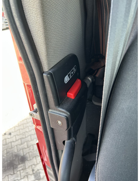 Tegljač DAF XF 480 FT SC / 708 dkm / PTO Hydraulic / Stand Airco / APK TUV 06-26: slika 13 Tegljač DAF XF 480 FT SC / 708 dkm / PTO Hydraulic / Stand Airco / APK TUV 06-26: slika 13