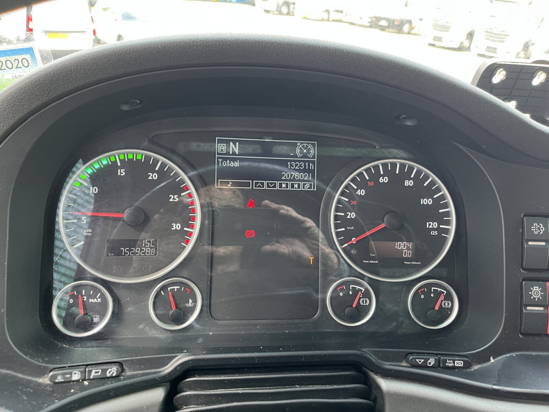 MAN TGX 18.440 XXL / 752 dkm / 2 Tanks / APK TUV 12-25 - Tegljač: slika 4 MAN TGX 18.440 XXL / 752 dkm / 2 Tanks / APK TUV 12-25 - Tegljač: slika 4