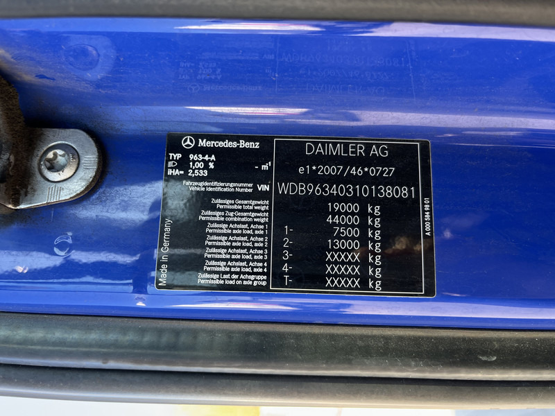 Tegljač Mercedes-Benz Actros 1842 Streamspace / 945 dkm / 2 Tanks / NL Truck: slika 17