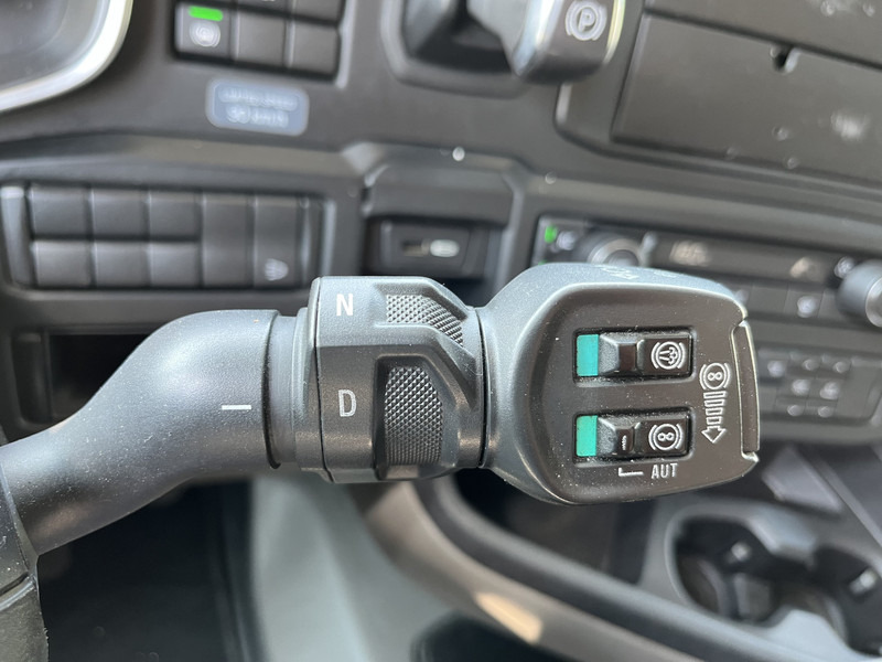 Scania R 410 Highline / Retarder / New Tacho / 2 Tanks / Stand Airco / APK 04-26 - Tegljač: slika 5 Scania R 410 Highline / Retarder / New Tacho / 2 Tanks / Stand Airco / APK 04-26 - Tegljač: slika 5
