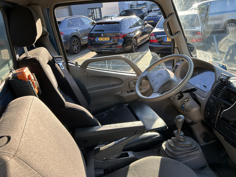 Toyota Dyna 100 3.0 D-4D / Kipper - Tipper / Blad - Bald / APK TUV 07-26 - Dostavno vozilo kiper: slika 3 Toyota Dyna 100 3.0 D-4D / Kipper - Tipper / Blad - Bald / APK TUV 07-26 - Dostavno vozilo kiper: slika 3