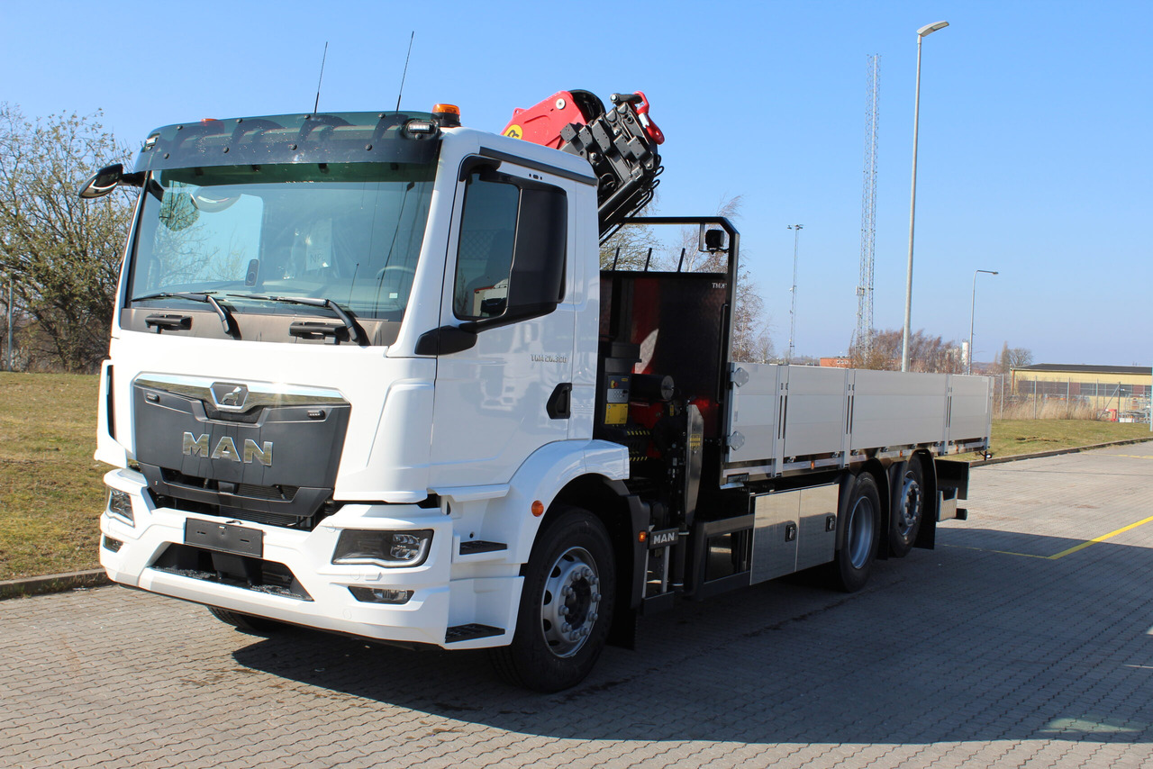 MAN TGM 26.320 6×2-4 PK19.001SLD5 Brädgårdsbil - Kamion sa tovarnim sandukom, Kamion sa dizalicom: slika 1 MAN TGM 26.320 6×2-4 PK19.001SLD5 Brädgårdsbil - Kamion sa tovarnim sandukom, Kamion sa dizalicom: slika 1