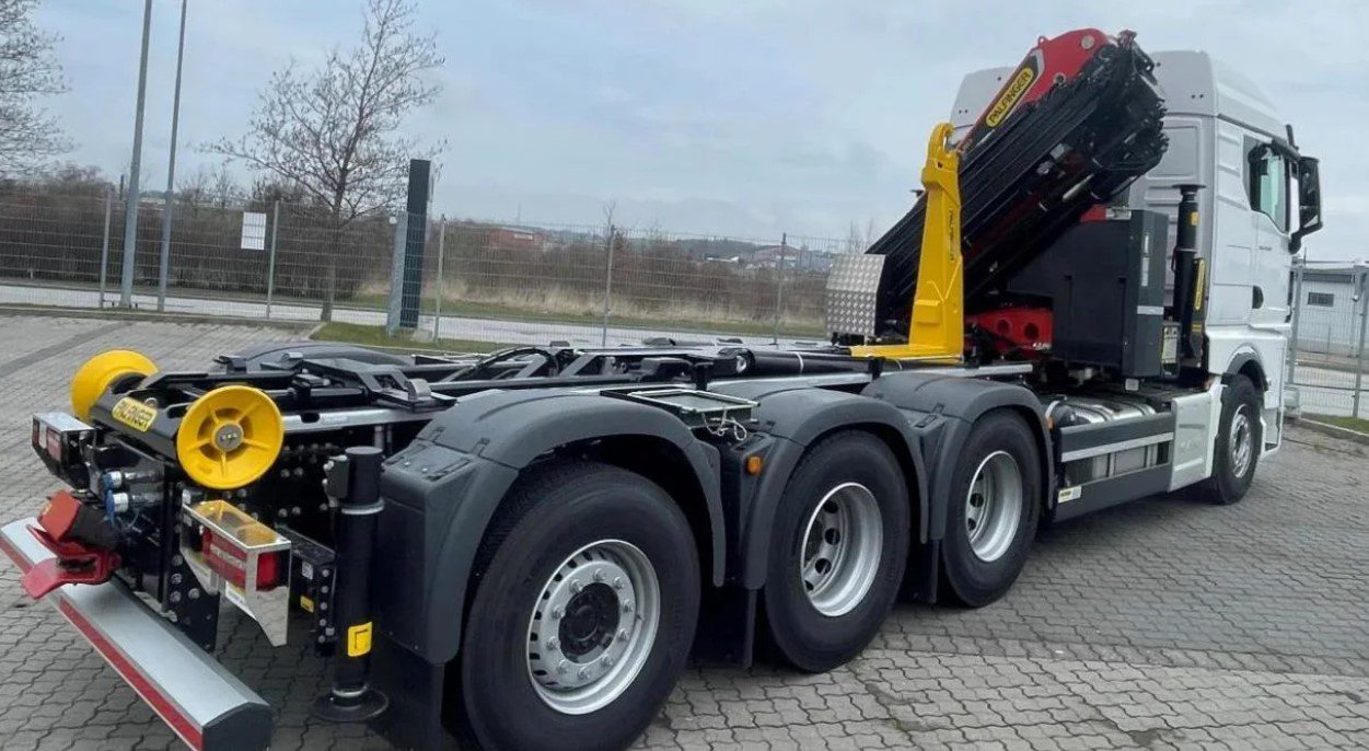 MAN TGS 35.510 8×4 Tridem kranväxlare Palfinger - Kamion sa hidrauličnom kukom, Kamion sa dizalicom: slika 4 MAN TGS 35.510 8×4 Tridem kranväxlare Palfinger - Kamion sa hidrauličnom kukom, Kamion sa dizalicom: slika 4