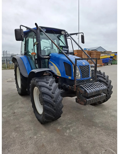New Holland T5050 T5050 - Traktor: slika 4 New Holland T5050 T5050 - Traktor: slika 4