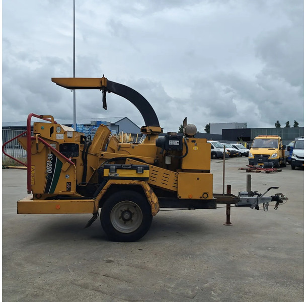 VERMEER BC1200XL T4i - Strugač za drvo: slika 2 VERMEER BC1200XL T4i - Strugač za drvo: slika 2