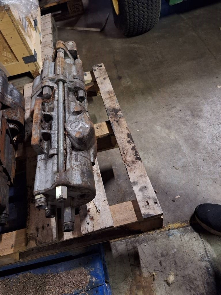 Excadrill 22A - Veliki kamon za bušenje: slika 4 Excadrill 22A - Veliki kamon za bušenje: slika 4