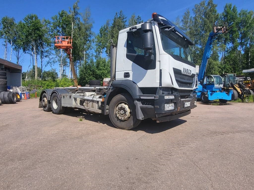 Iveco Stralis-360  - Kamion sa kablovskim sistemom: slika 1 Iveco Stralis-360  - Kamion sa kablovskim sistemom: slika 1