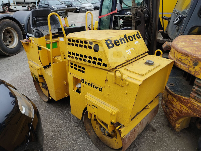 Benford - Valjak: slika 3 Benford - Valjak: slika 3