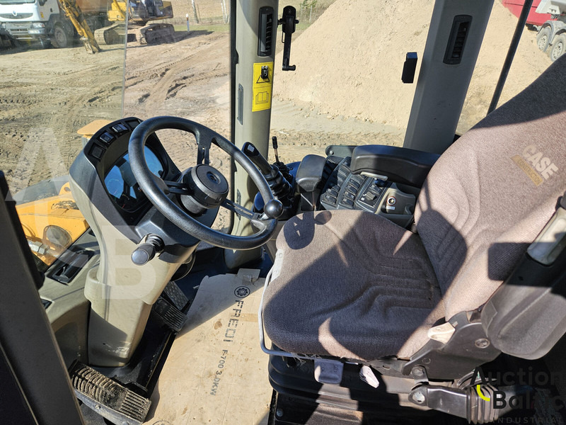 Case 821 F - Utovarivač točkaš: slika 5 Case 821 F - Utovarivač točkaš: slika 5