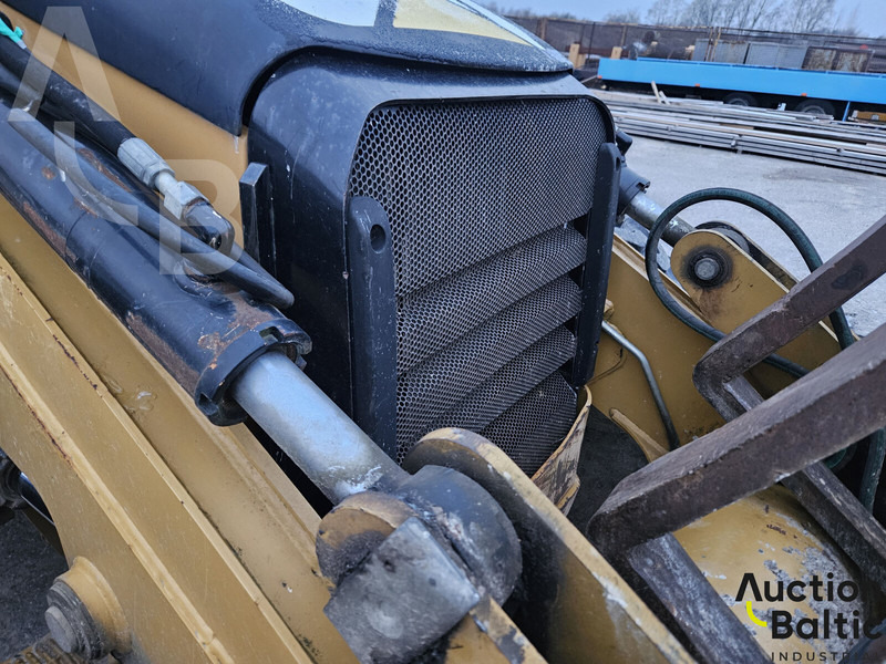 Bager utovarivač Caterpillar 434 E: slika 18 Bager utovarivač Caterpillar 434 E: slika 18