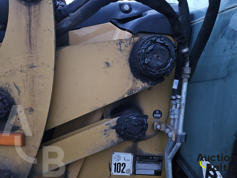 Bager utovarivač Caterpillar 434 E: slika 17 Bager utovarivač Caterpillar 434 E: slika 17