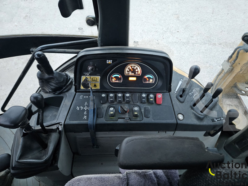 Bager utovarivač Caterpillar 434 E: slika 6 Bager utovarivač Caterpillar 434 E: slika 6