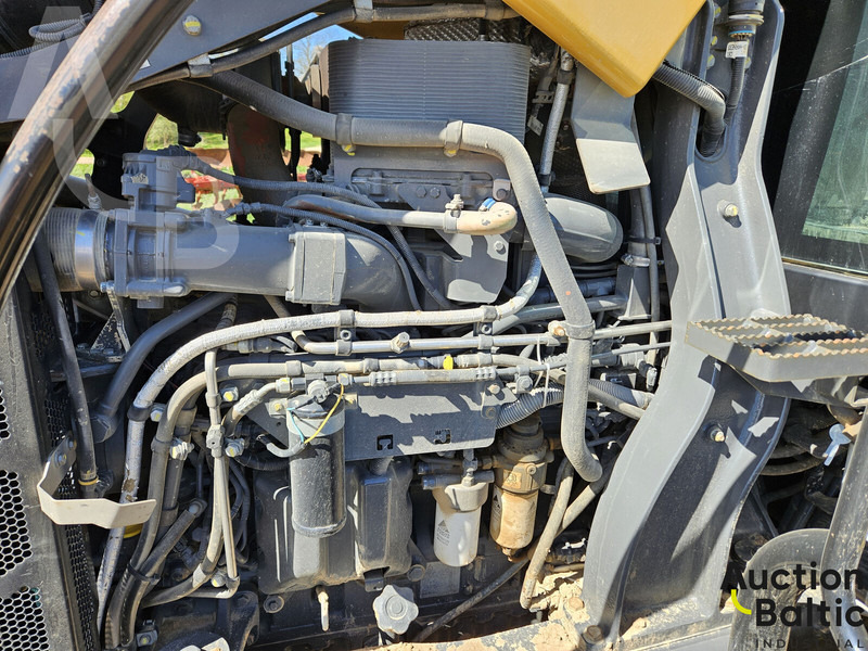 Lizing Challenger MT 755 E Challenger MT 755 E: slika 13 Lizing Challenger MT 755 E Challenger MT 755 E: slika 13