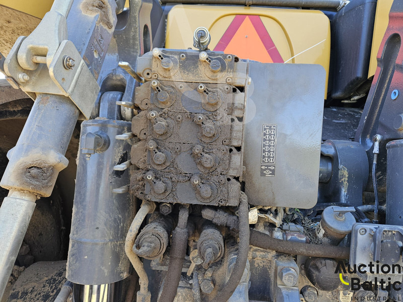 Lizing Challenger MT 755 E Challenger MT 755 E: slika 17 Lizing Challenger MT 755 E Challenger MT 755 E: slika 17