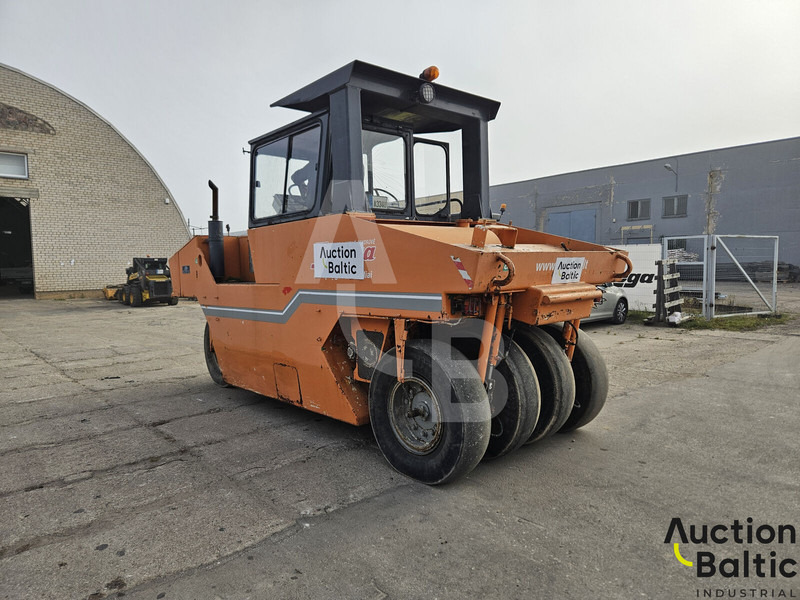 Corinsa CCN 1222 - Pneumatski valjak: slika 4 Corinsa CCN 1222 - Pneumatski valjak: slika 4