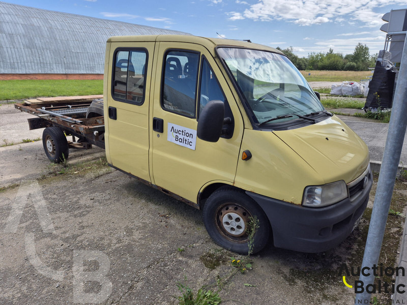 Fiat Ducato - Dostavno vozilo, Dostavno vozilo sa duplom kabinom: slika 1 Fiat Ducato - Dostavno vozilo, Dostavno vozilo sa duplom kabinom: slika 1