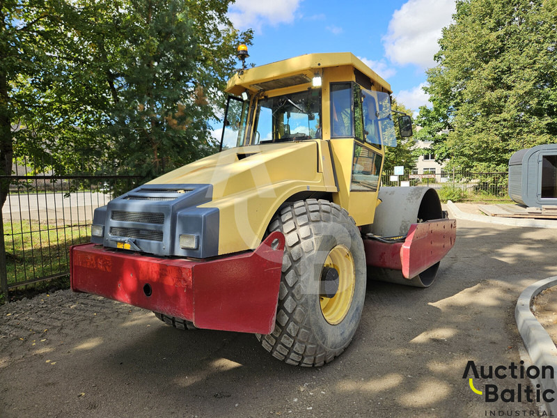 Dynapac CA 302 D - Valjak: slika 2 Dynapac CA 302 D - Valjak: slika 2