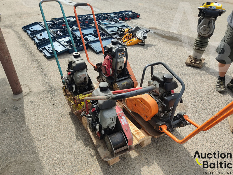 Dynapac LF45, Ammann AVP1033 & 2 Belle - Vibraciona ploča: slika 3 Dynapac LF45, Ammann AVP1033 & 2 Belle - Vibraciona ploča: slika 3