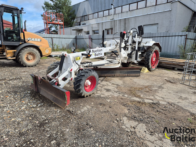 Ei Attachments 09.NH.2750 - Grejder: slika 1 Ei Attachments 09.NH.2750 - Grejder: slika 1