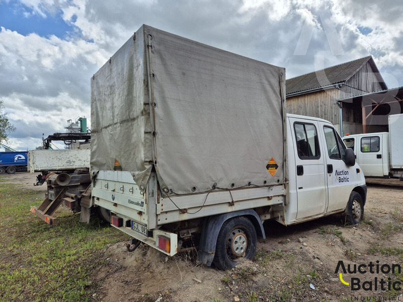Fiat Ducato - Dostavno vozilo sa ceradom: slika 4 Fiat Ducato - Dostavno vozilo sa ceradom: slika 4